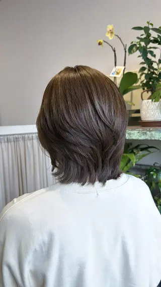 ミディアム カラー Sakura .のヘアスタイル