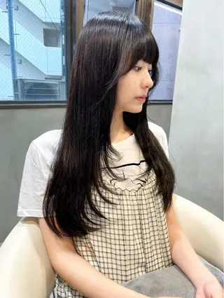 ロング カラー レイヤーカット、ボブ GLROWのヘアスタイル
