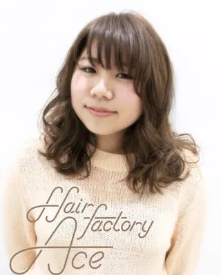 ミディアム 所渉/韓国レイヤー /ウルフカットのヘアスタイル