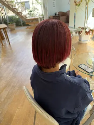 ショート カラー 山本 瑠華のヘアスタイル