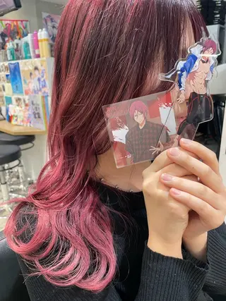 ロング カラー インナーカラー 推し ブリーチ 髪質改善のヘアスタイル