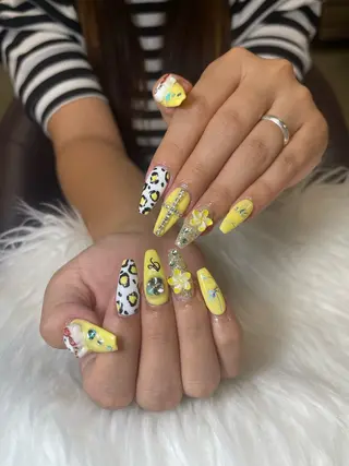 ネイル NiJi Nailsのネイルデザイン