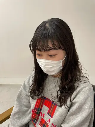 ロング パーマ ユウ 二子玉川駅 半個室サロンのヘアスタイル