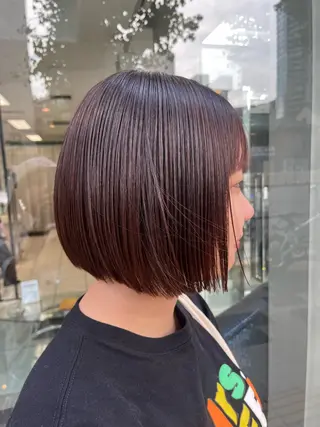 ショート カラー アートディレクター 尾内 友美のヘアスタイル