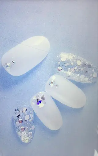 ネイル MoaNail🫶 Yoshiのネイルデザイン