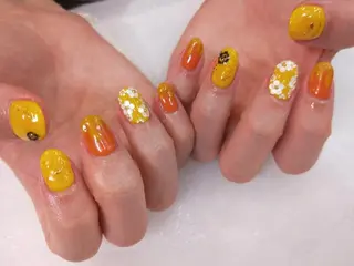ネイル はばすみれ🎀ﾈｲﾙ 光ﾌｪｲｼｬﾙ ﾍｱのネイルデザイン