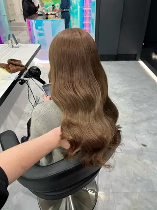 セミロング カラー トレンドレイヤー No.1/KOHEIのヘアスタイル