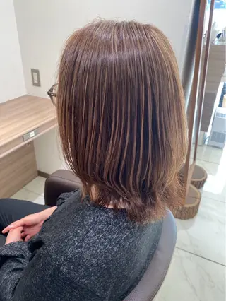 ミディアム 🌱脱白髪染め特化 🌱岡田将英のヘアスタイル