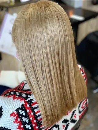セミロング maimi .のヘアスタイル