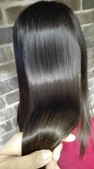 セミロング カラー パーマ ヘアアレンジ メンズ キッズ ネイル マツエク・マツパ MEGUMI megumiのヘアスタイル