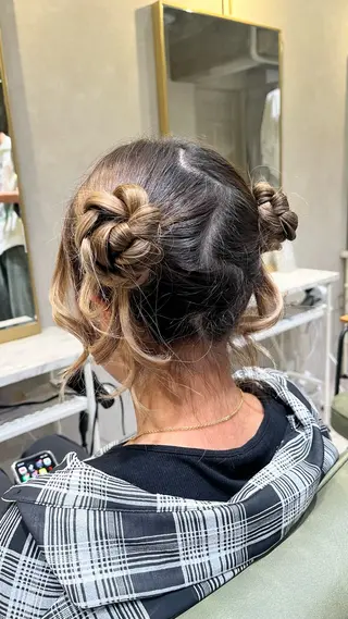 セミロング ヘアアレンジ 新宿/ヘアカラー AiNAのヘアスタイル