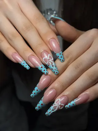 ネイル CoMo Nailのネイルデザイン