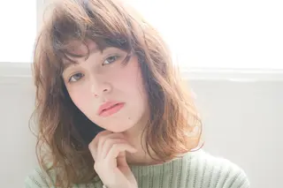 ミディアム カラー 中村 美穂のヘアスタイル