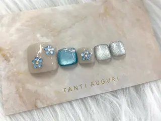 ネイル reyel Aのネイルデザイン