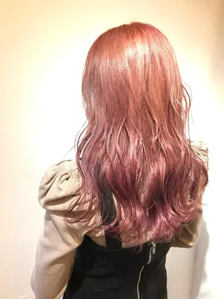 セミロング カラー ベイリコルド　アトリ 店長　宮城一真のヘアスタイル