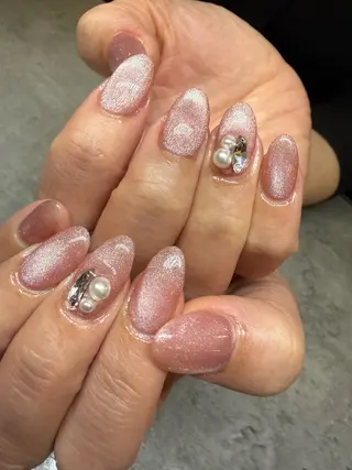 ネイル Apsaras putihのネイルデザイン