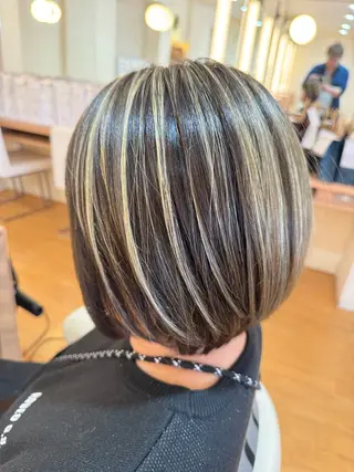 ショート 髪質改善/ハイライト 小林秀樹のヘアスタイル