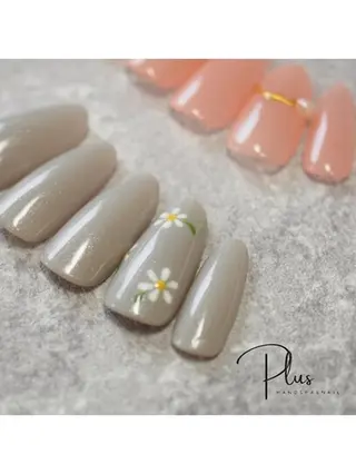 ネイル 鈴木 麻里のネイルデザイン