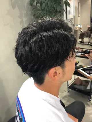 ショート メンズ 鈴木 小百合のヘアスタイル