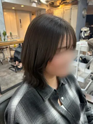 ミディアム シモイケ ルアのヘアスタイル