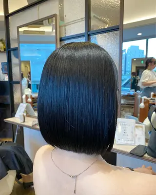 ショート 艶感🫧透明感カラー YUKARIのヘアスタイル