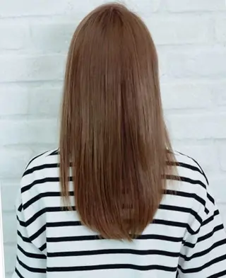 カラー 高岡 杏実のヘアスタイル