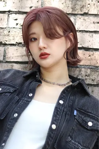 ミディアム 中尾 碧斗のヘアスタイル