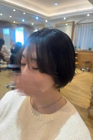 ショート パーマ 透明感カラー💜 モテ髪 空陽💙のヘアスタイル