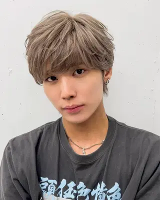 ミディアム カラー 🧃Kawakami kotomi🧃のヘアスタイル