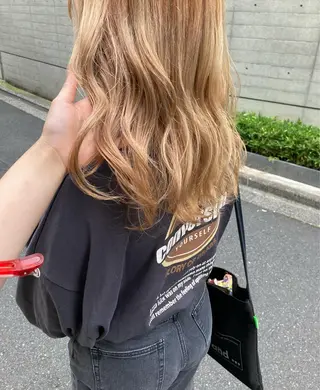 ミディアム ✨色持ちの良い艶 カラー✨蟹江真世のヘアスタイル