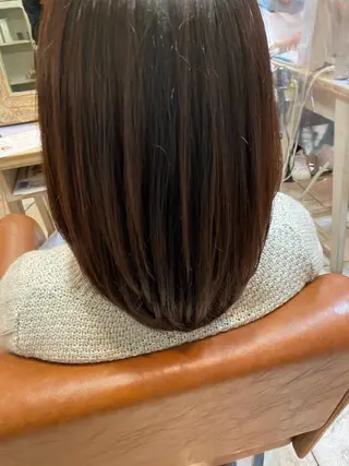ミディアム 井上 日菜乃のヘアスタイル
