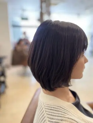 ミディアム Cuthie 泉川のヘアスタイル