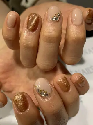 ショート Risus NAILのネイルデザイン