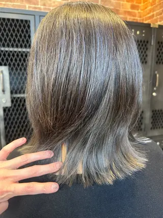 セミロング カラー 久木原 ゆりのヘアスタイル