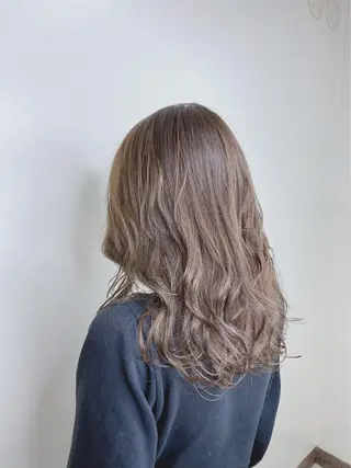 セミロング カラー ヘアアレンジ フェザーパーマ/ ダブルカラー/藤田のヘアスタイル