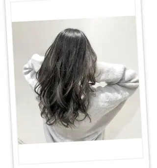 ミディアム カラー カラーリスト菅澤 岳のヘアスタイル