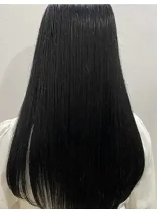 ロング ヤマモト ミノルのヘアスタイル