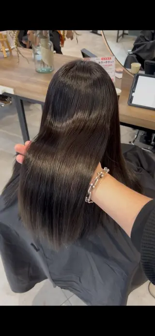 ミディアム カラー 💎艶髪／美髪特化 世麗💎のヘアスタイル