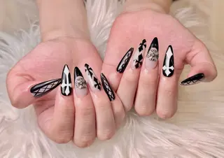 ネイル チャ ミーのネイルデザイン