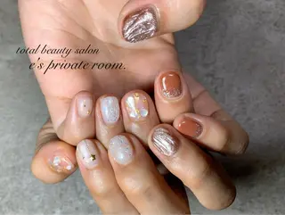 ネイル LAVISH nail salonのネイルデザイン