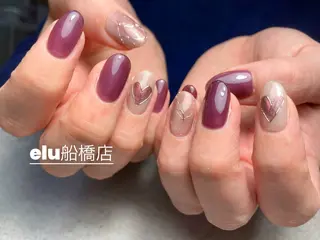 ネイル elu :nail&eyeのネイルデザイン