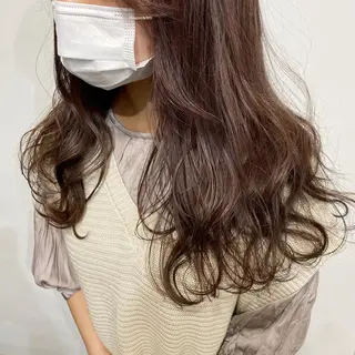 ロング 髪質改善サロン🫧 戎谷栞菜のヘアスタイル