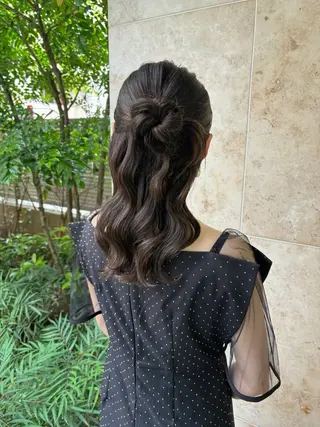 ヘアアレンジ たかや みなみのヘアスタイル