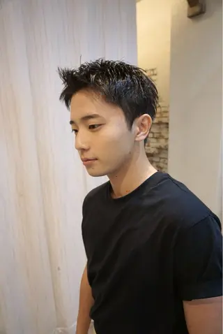 ショート メンズ デザインパーマ 藤田和樹のヘアスタイル