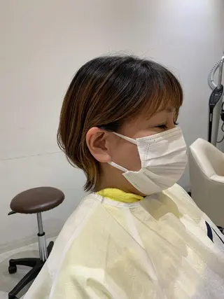ミディアム 神田 桃菜のヘアスタイル