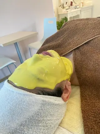 釜坂 智代のエステ・リラクイメージ