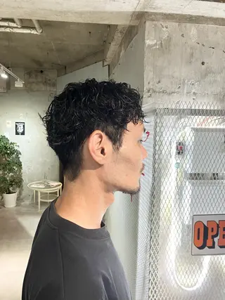 ショート パーマ メンズ door white hideのヘアスタイル