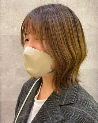 ミディアム 山口 夏季のヘアスタイル