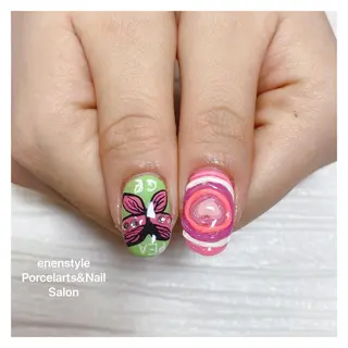 ミディアム ネイル 👑enen style👑のネイルデザイン