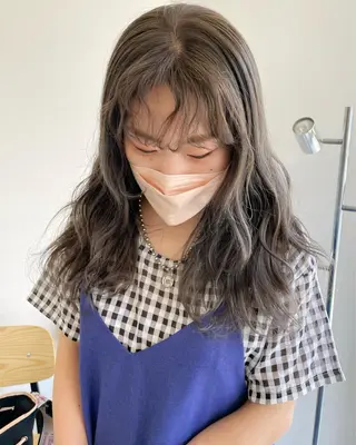 ロング カラー mir MIYUのヘアスタイル